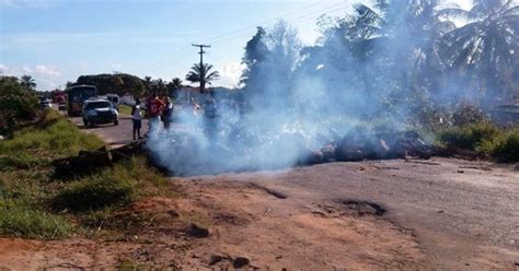 G Moradores Fazem Protesto Na Ba E Fecham Dois Sentidos Da