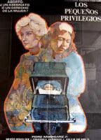 Los pequeños privilegios Nude Scenes