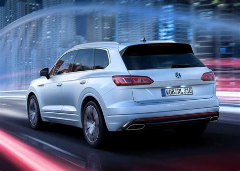 New Volkswagen Touareg T Tl Hp Photos Prices And Specs In