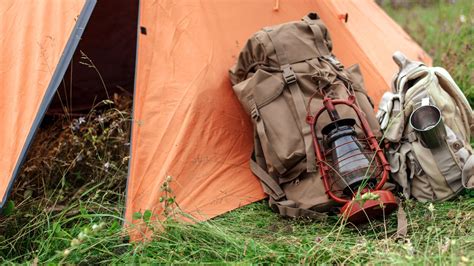 Survival Backpack: Ultimate Guide - Outdoor Saga