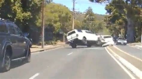 Video Reveals Moment Of Five Car Crash On Belair Rd The Advertiser