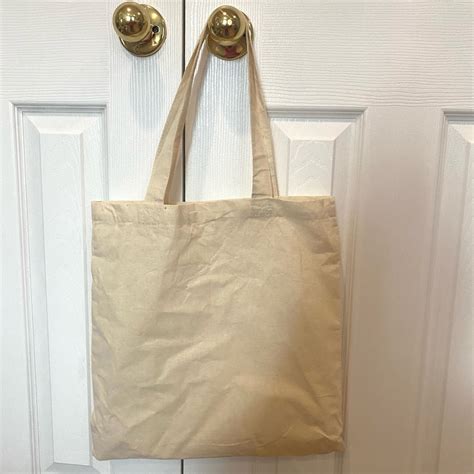 Cheetos Flamin Hot Graphic Lenin Bag Reusable Gem