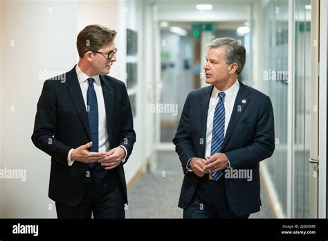 MI5 Director General Ken McCallum (left) and FBI Director Christopher ...