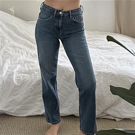 Massimo Dutti straight leg jeans. Only wore once so... - Depop