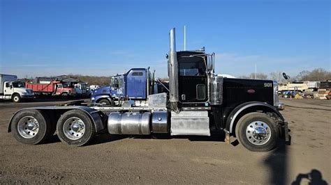 2014 Peterbilt 380 Other Equipment Trucks For Sale Tractor Zoom