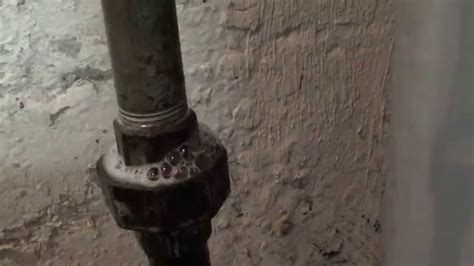 How To Tell If A Gas Pipe Is Leaking Easiest Way To Check Youtube