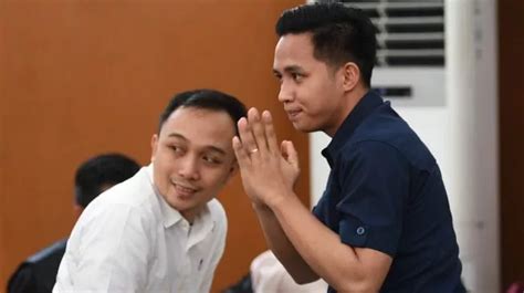 Sesama Mantan Ajudan Ferdy Sambo Beda Nasib Bharada E Dan Ricky Rizal