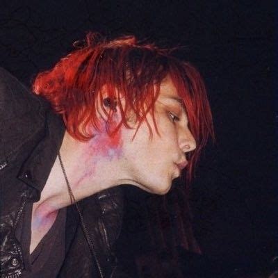 My Chemical Romance Emo Bands Rock Bands Gerard Way Red Hair Red