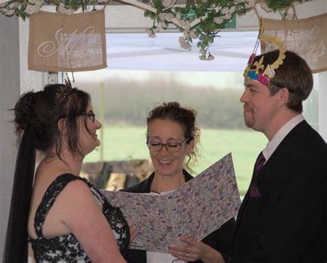 Anna Bowen In Dorset Wedding Celebrants Uk