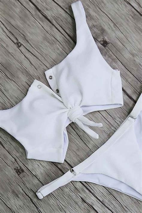 Angelsin Beyaz Çıtçıtlı Bikini Üstü Fiyatı Yorumları