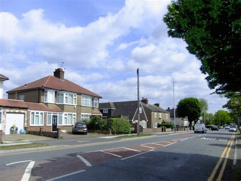 Ruislip West End Road Stefan Czapski Geograph Britain And Ireland