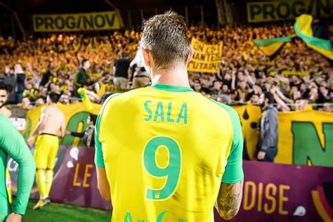 Le FC Nantes dévoile un maillot hommage à Emiliano Sala pour l