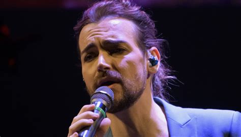 Valerio Scanu A La Volta Buona Una Nuova Carriera E La Frecciata A