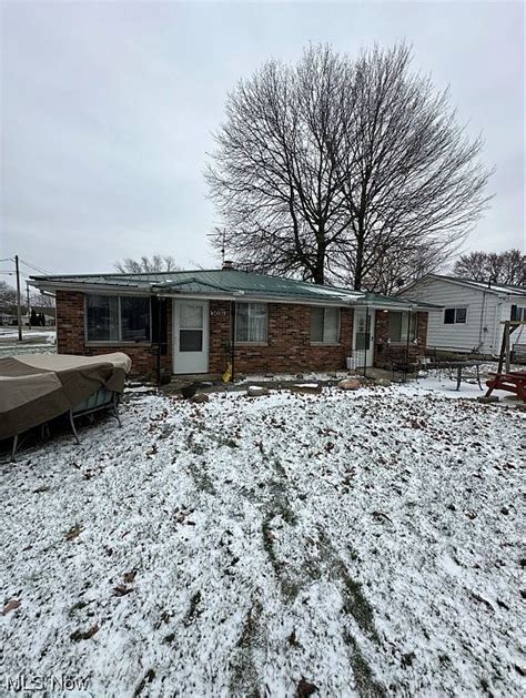 3031 Reeves Ave Lorain Oh 44052 Zillow