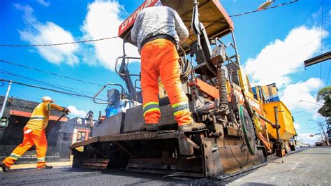 Empresa Aplica Novo Asfalto Na Avenida Dom Pedro Em Ribeir O Acidade