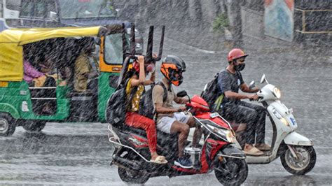 Kerala Weather Update State Can Expect Heavy Rains In Next Few Days