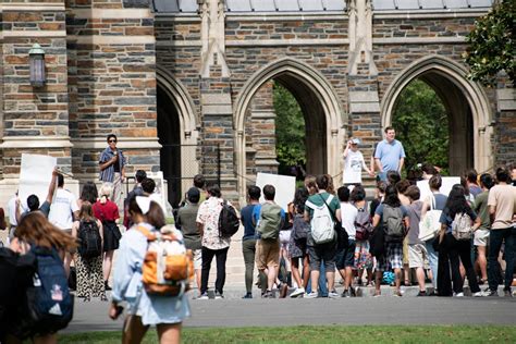 Duke Graduate Students Union Rallies For Increased Graduate Stipends On