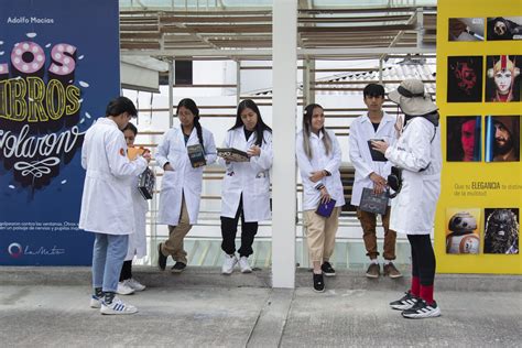 Clases Laboratorio Análogo Quito Ecuador 11 De Octubre D… Flickr