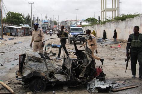 Suicide bombing near military headquarters in Somali capital – Middle ...