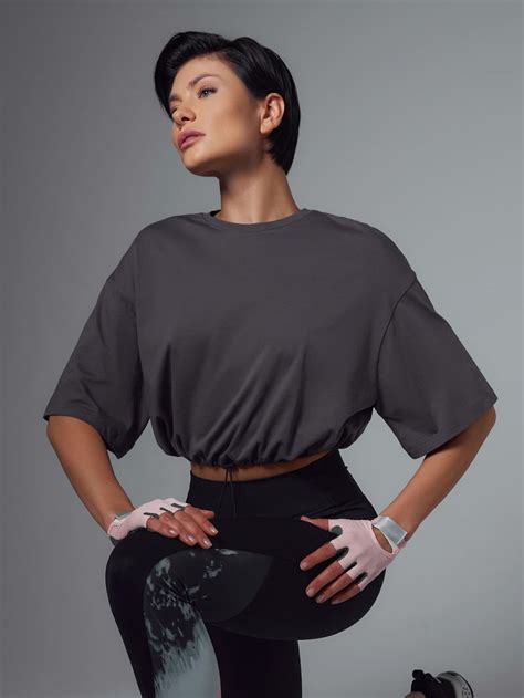 Топ спортивный женский с поддерживающим эффектом: купить топ-бра