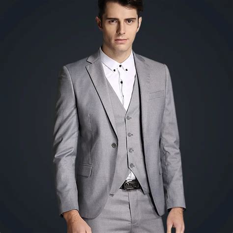 2018 Light Grey Men Tuxedos Wedding Suits For Men Groom Formal Smart