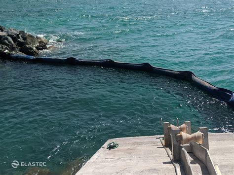 Floating Seaweed Barrier Beach Bouncer Elastec