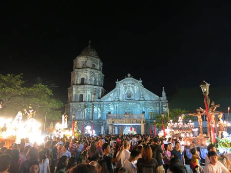 Splash Of Yellow Semanta Santa Holy Week Activities In The Philippines