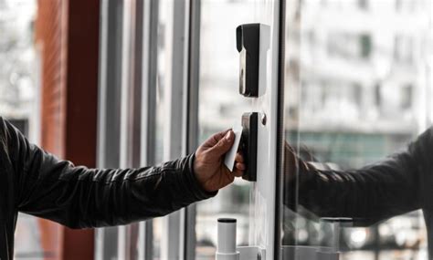 Door Security Alarm: A Buyer's Guide