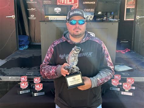 Oklahomas Martin Claims Victory At Phoenix Bass Fishing League Event