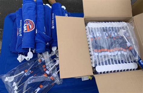 Islanders Host Special Drive-Through Merchandise Giveaway at UBS Arena