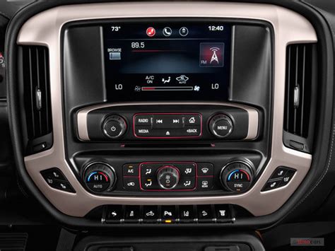 2015 GMC Sierra 1500: 89 Interior Photos | U.S. News