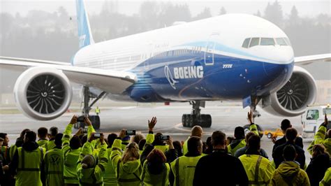 Boeing 777X deliveries likely to be delayed until early 2025, source says