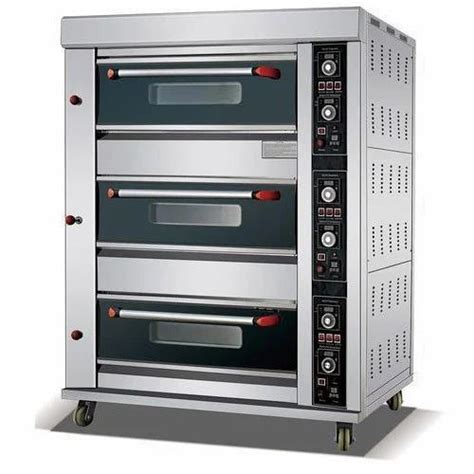 Deck Tray Gas Baking Oven Capacity Kg At Rs In New