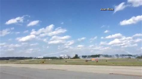 Official Pilot Dies In Crash During Performance At Airshow Youtube