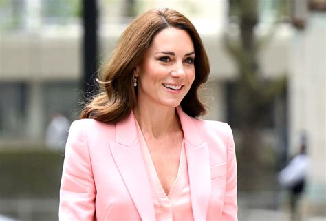 Kate Middleton S Pretty In Pink Fashion Era Highlighted At Royal Wedding Newsweek