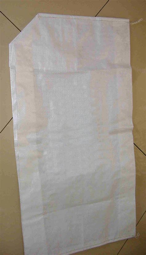 Valve Type PP Woven Bags Manufacturer Ganpati Plastfab Limited