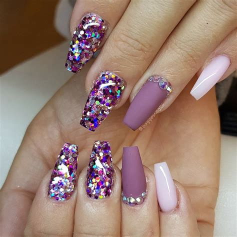 Pin By Iliana Indira Pérez Herrera On Uñas Purple Nails Gel Nails