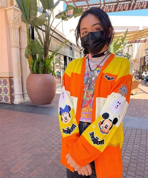 Disney Obsession Disney Halloween Cardigan From Hot Topic Disney Lifestylers