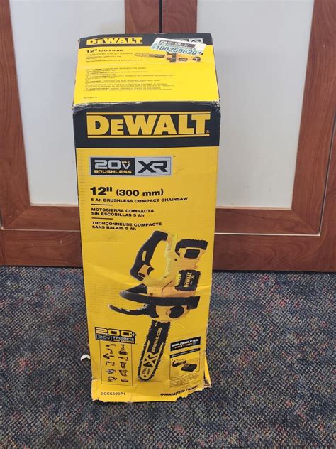 Dewalt Dccs620p1 20v Max Xr Cordless Compact 12 In Chainsaw Kit 5 Ah