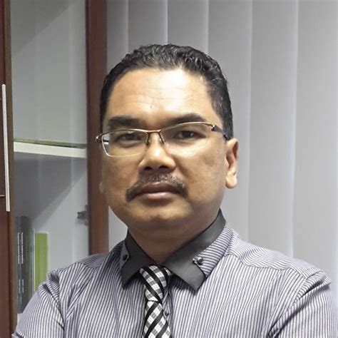 Prof Dr Mohd Kamarulnizam Bin Abdullah Institute Of Malaysian And