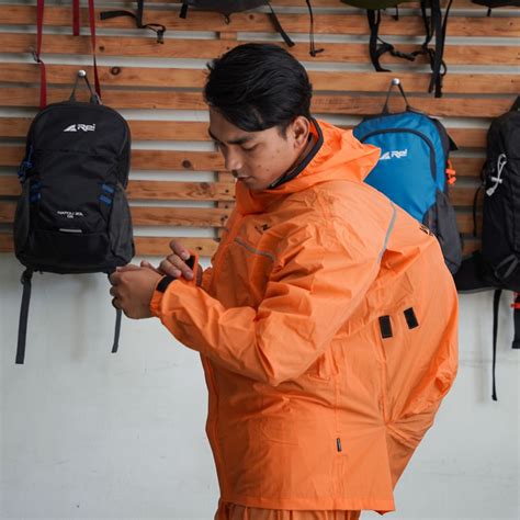 Jual Jas Hujan Raincoat Wildshell Waterproof Sentani Series Shopee