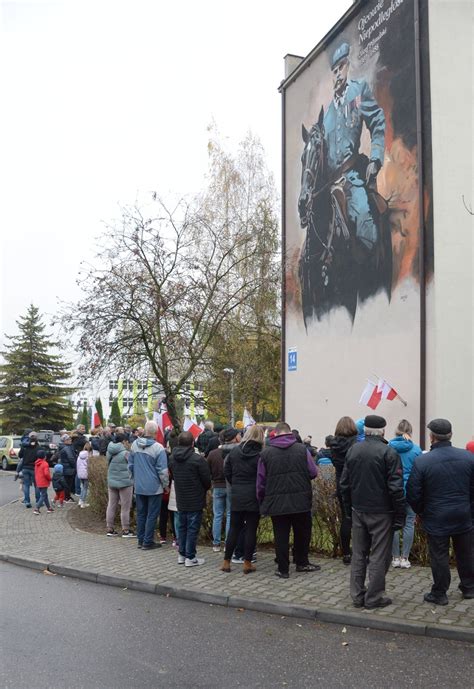 Odsłonięto mural Marszałka Józefa Piłsudskiego BOCHNIA Miasto Soli