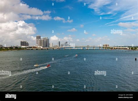 miami skyline horizon. miami skyline and cityscape. miami skyline with ...