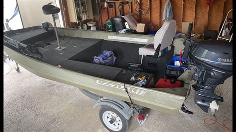 Lowe Mv Jon Boat Conversion To Tiny Bass Boat Youtube