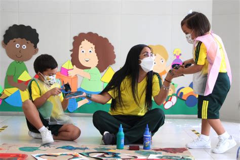 Colegio San Ignacio De Loyola Nuestra Infraestructura Y Docentes