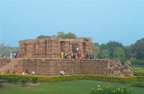 Tourist Places in Odisha | Top 5 Tourist Places in Odisha