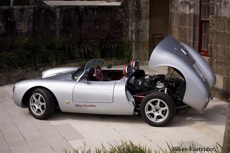 Extreme Machines.: Porsche 550 Spyder Specs.