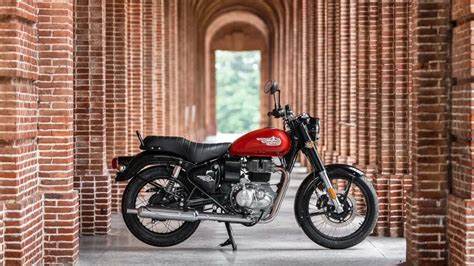 Royal Enfield Bullet 350 Officially Launched In India Motociclismo