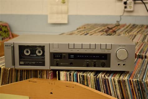 Akai Cassette Deck Model Cs F Vintage Audio Exchange