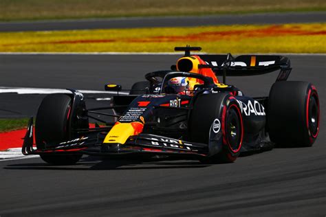 F1 Max Verstappen Domine Les Essais Libres 1 Du Grand Prix De Grande